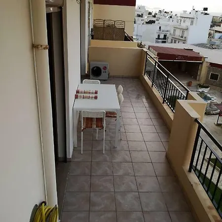 Center Sea View Flat דירה